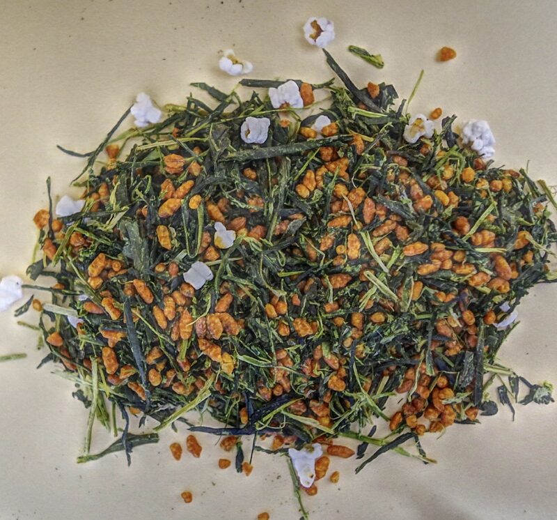 Te verde Genmaicha in primo piano